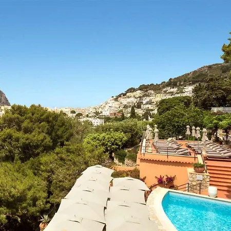 فندق Punta Tragara 5*