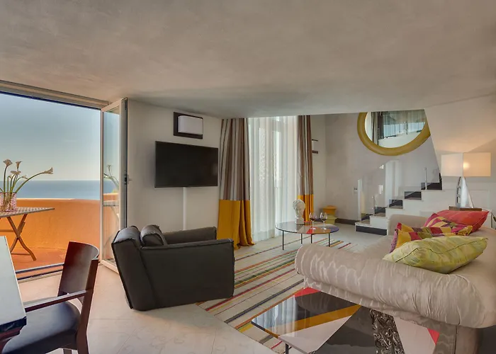 Punta Tragara ホテル 5*