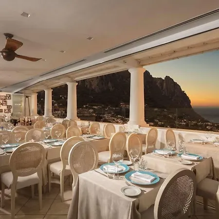 Punta Tragara 5*