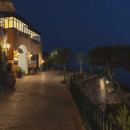 Punta Tragara 5* Capri