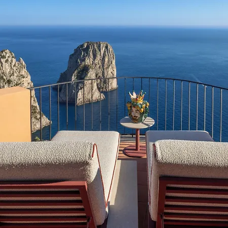 Punta Tragara 5*