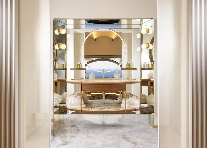 Punta Tragara Отель